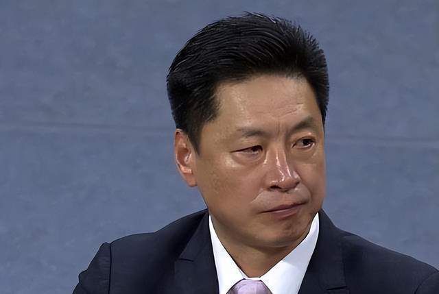 纵观这几十年以来，人类科技的发展规律，会发现一个有意思的现象，那就是，近些年来，人们在科技的发展上，相对保守了许多。
